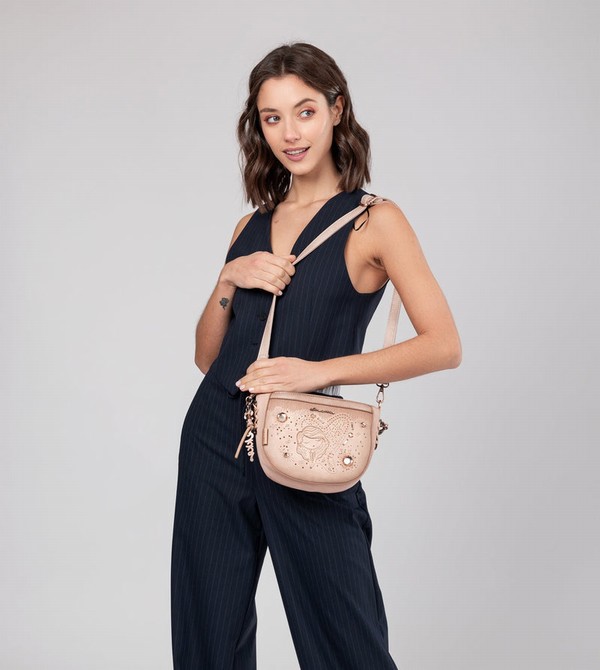 Anekke Studio Nude Oval Shoulder Bags | ZVO-920841